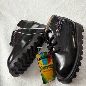 Crayola Kids Glossy Black Shoes with Floral Purple Details 1999